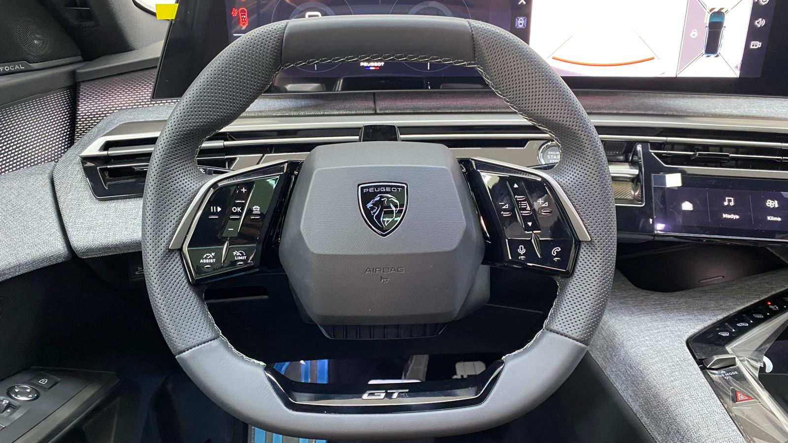 PEUGEOT 3008 23
